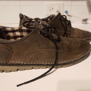 Roan gray casual shoe 8.5, like new